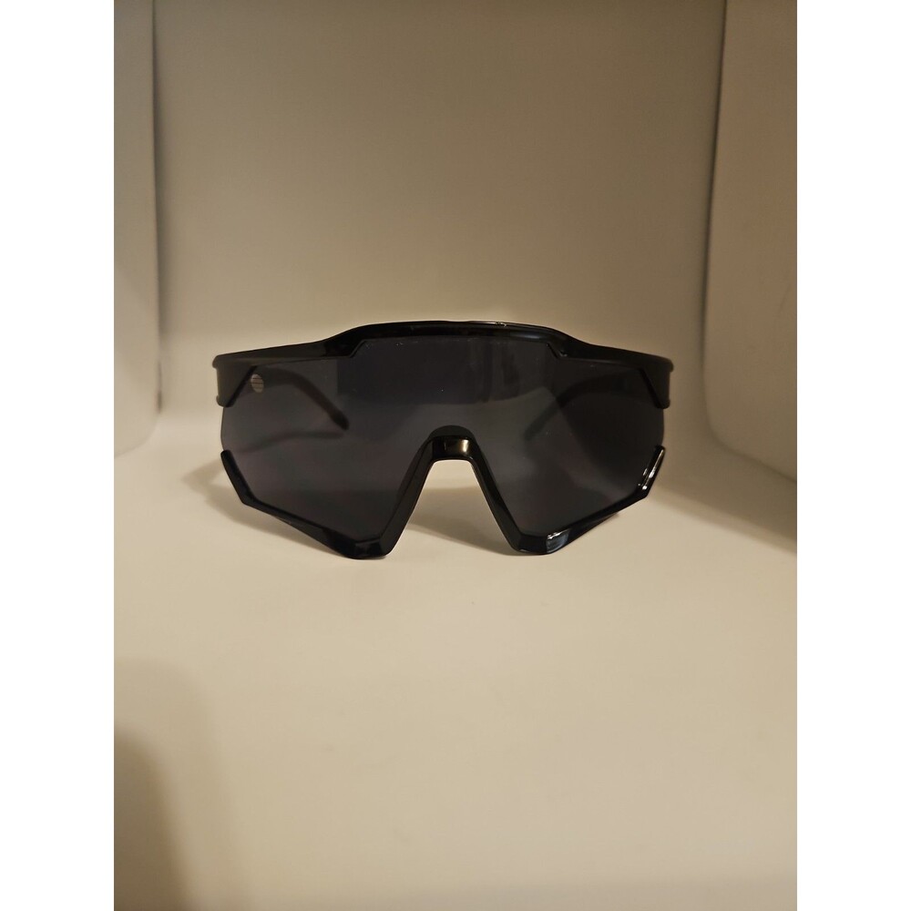 New Mens Sports Sunglasses Wrap Around Shield Oversized Shades UV400 NWOT SolarX